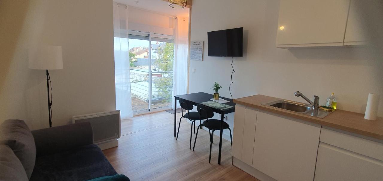 Charmant T2 Avec Grande Terrasse Quartier Jardin Massey 타르브 외부 사진